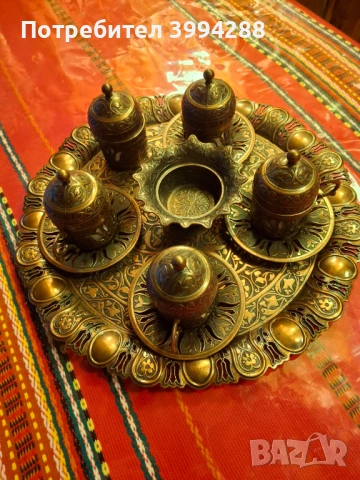 Турски бронзов сервиз за кафе, снимка 2 - Антикварни и старинни предмети - 53138149