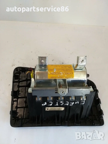 Част от арматурно табло за Subaru Forester (2003–2008) , снимка 2 - Части - 54217844