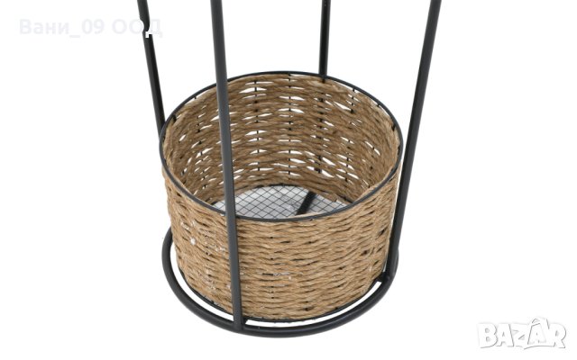 Красива помощна масичка , снимка 2 - Маси - 42864510