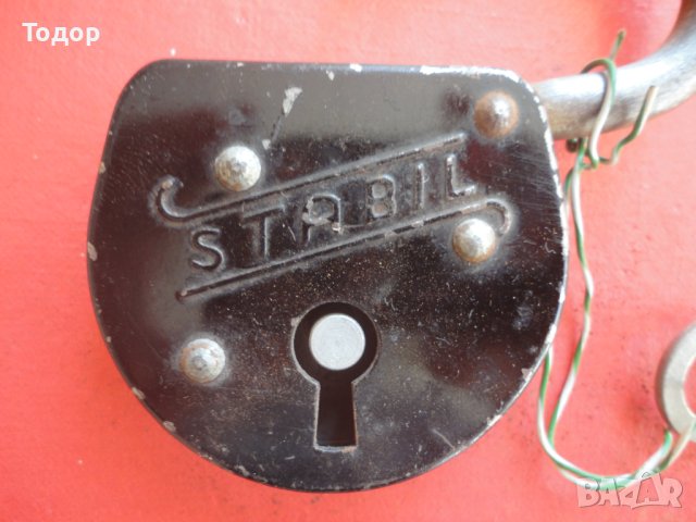Голям немски катинар Stabil с ключ ключе  , снимка 4 - Други ценни предмети - 42190866