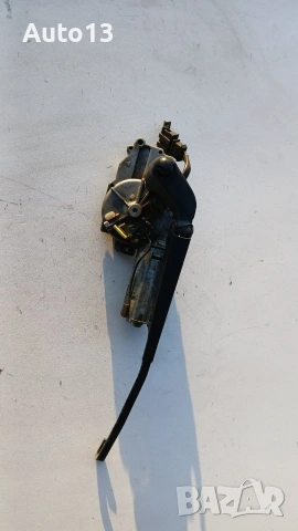 Механизъм с рамо задна чистачка VW Golf 3, снимка 2 - Части - 53926181