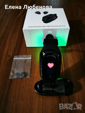 Смарт часовник с Bluetooth слушалки, снимка 4 - Смарт гривни - 31684919