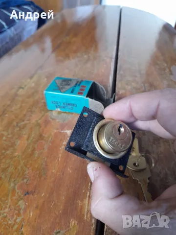 Стара брава,бравичка #19, снимка 4 - Други ценни предмети - 50304598