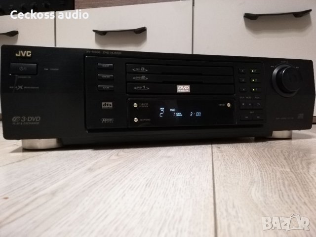 JVC XV-M555 3 диска DVD / VIDEO CD / CD плейър , снимка 1 - Ресийвъри, усилватели, смесителни пултове - 37814909
