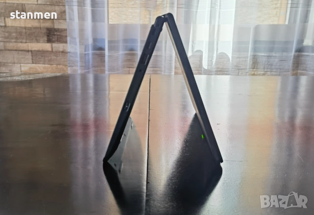 Продавам Гаранционен Touchscreen Lenovo Yoga 11e/IPS11.6сKам/4CoreUp2.7ghz/8gbDDR4/SSD256gb/НоваБат, снимка 9 - Лаптопи за дома - 53886963