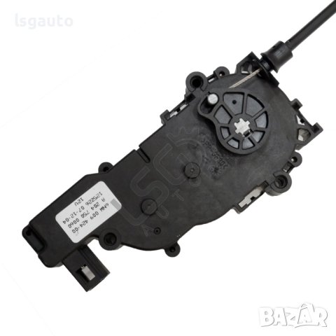 Моторче отваряне заден капак Mercedes-Benz C-Class 204 (W/S/C) 2007-2014 ID: 114674, снимка 2 - Части - 42921115