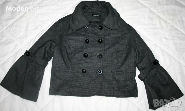 Дамски сака, снимка 13 - Сака - 51936289