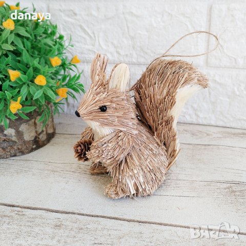 4406 Малка декоративна фигура Катеричка, 11 см, снимка 5 - Декорация за дома - 44159267