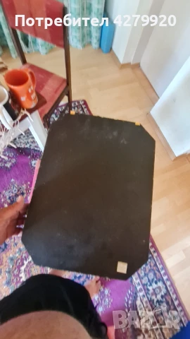 Витрина за стена 2бр., снимка 4 - Секции и витрини - 51270212