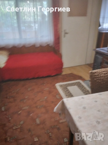 Продавам вила