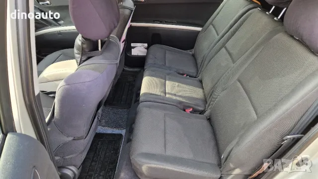 Toyota Corolla Verso, снимка 7 - Автомобили и джипове - 48995590