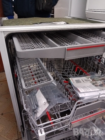 Чисто нова съдомиялна за пълно вграждане Бош Bosch Made in Germany 2 години гаранция!, снимка 13 - Съдомиялни - 53068561
