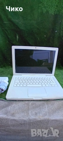Айфон Лаптоп бял със монитор и клавиатура +зарядно, снимка 4 - Лаптопи за дома - 54117129