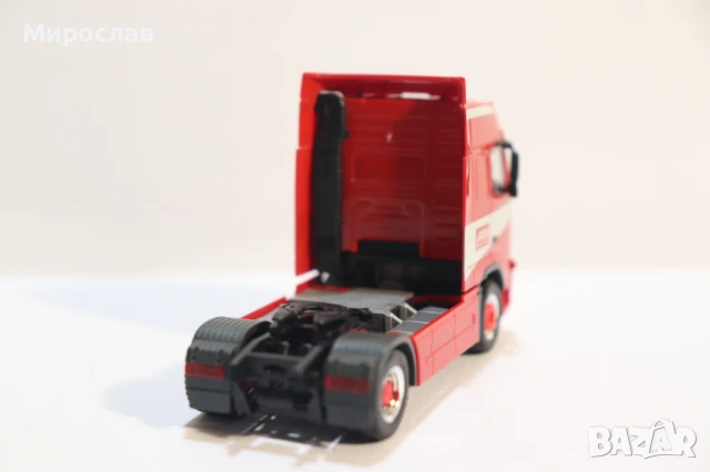 HERPA H0 1/87 VOLVO ВЛЕКАЧ КАМИОН МОДЕЛ, снимка 5 - Колекции - 50755931