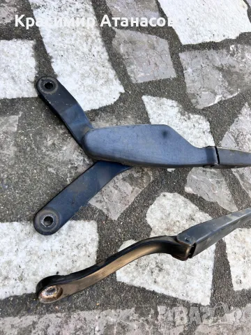 Рамена чистачка ляво и дясно за Мерцедес Ц-класа W204. Десен волан , снимка 2 - Аксесоари и консумативи - 50044442