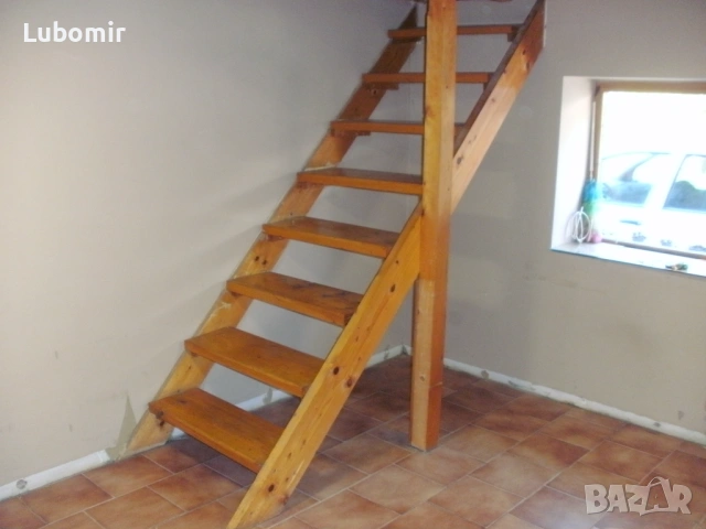 Вътрешни стълби от масивно дърво !