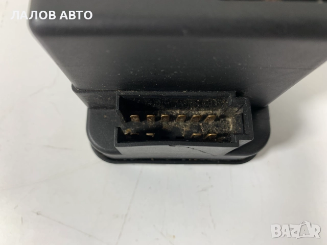 Вакуум помпа централно заключване Фолксваген Пасат 3 Vakum pompa centralno Passat (88-97) 357962257, снимка 4 - Части - 51454978