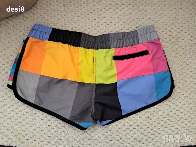 Къси панталонки Hurley