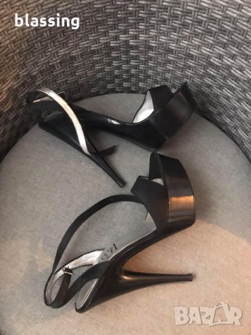 Високи обувки, снимка 11 - Дамски обувки на ток - 31777976