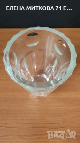 Масивна и дебелостенна кристална ваза, снимка 3 - Вази - 53058169