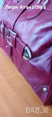 Модерна дамска чанта, изработена от висококачествена еко кожа в цвят бордо., снимка 6 - Чанти - 54015402