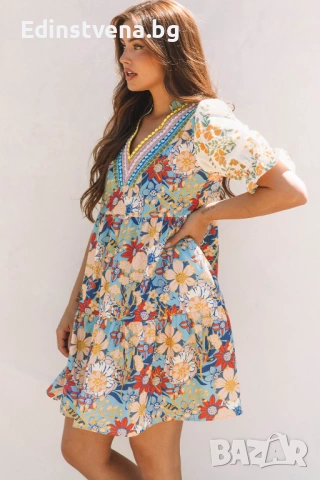 Дамска къса рокля с флорален принт, V-образно деколте и плетени детайли, снимка 6 - Рокли - 53081867