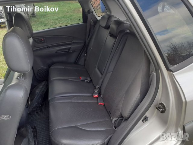 Хюндай Туксон 2.7 4×4 AVT на части , снимка 10 - Автомобили и джипове - 35238238