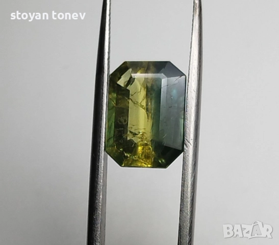 Рядък ненагряван двуцветен сапфир 3.29кт.! Сертифициран! нов!, снимка 10 - Други - 52230922