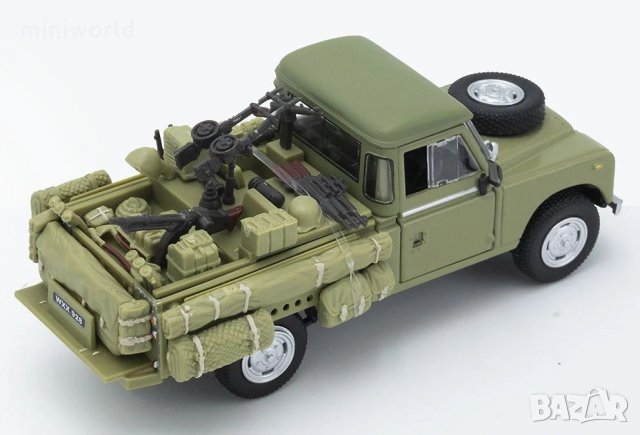 Land Rover III 109 Military Pickup 1987 - мащаб 1:43 на Cararama/Oxford моделът е нов в кутия, снимка 2 - Колекции - 35483589