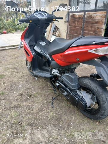 Продавам Peugeot Jet force 50cc, снимка 4 - Мотоциклети и мототехника - 52278162