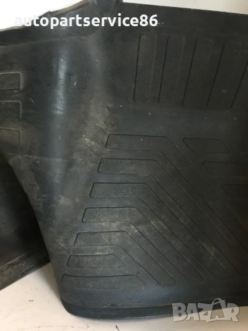 Преден багажник килим за Mercedes Sprinter (1995-1999) A9016842803, снимка 2 - Части - 54181750