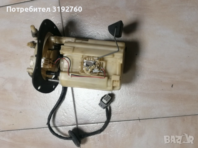 Горивна помпа - Субаро, снимка 2 - Части - 53129944