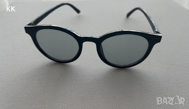 Слънчеви очила, снимка 2 - Слънчеви и диоптрични очила - 53381297