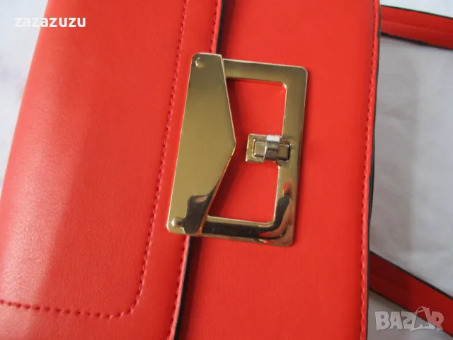 Малка дамска чанта през рамоцвят червен, снимка 6 - Чанти - 50015378