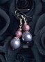 Висящи обеци с перли в лилаво, снимка 1 - Обеци - 38220939