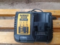 DeWALT DCB115, DCB 1104, DCB107 зарядно 10.8 - 18V, снимка 2