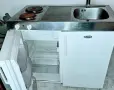 Мини кухня Whirlpool- Хладилник, мивка, котлони и шкаф , снимка 1