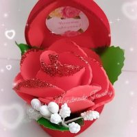 Промо бюджетен подарък с вечни рози 14 февруари 8 март свети Валентин роза букет цвете сапунени, снимка 5 - Ръчно изработени сувенири - 39316129