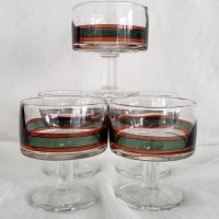 Пет стъклени чаши за коктейл с популярен дизайн от 70-те години на минали век., снимка 4 - Чаши - 42818740