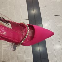 Дамски обувки, снимка 2 - Дамски обувки на ток - 40438006