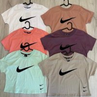 Дамска къса тениска/crop top Nike Реплика ААА+, снимка 1 - Тениски - 44209353