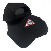 Летни шапки с козирка Лого бродерия GUESS hats Armani на едро и дребно , снимка 11 - Шапки - 39924340