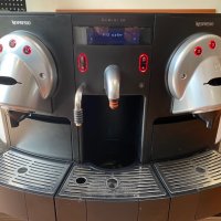 Професионална кафемашина Nespresso professional gemini 220, снимка 1 - Обзавеждане за заведение - 30456557