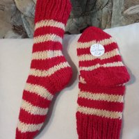Ръчно плетени дамски чорапи от вълна размер 39, снимка 1 - Дамски чорапи - 39787896