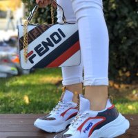 Дамски комплект Fendi , снимка 2 - Дамски елегантни обувки - 42872113