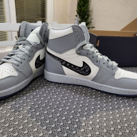 Кецове AirJordan1 x Dior, снимка 1 - Кецове - 44811020