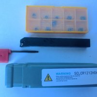 Стругарски комплект Нож SCLCR1212H06 с 10 пластини CCMT060204 и ключ, снимка 3 - Други инструменти - 39998352