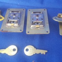 Винтидж ключалки за куфар нови английски  CHENEY england, снимка 2 - Антикварни и старинни предмети - 29500198