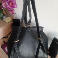 ZARA Черна кожена дамска чанта раница , снимка 4 - Чанти - 32068700