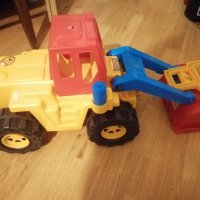 играчка багерче, снимка 2 - Коли, камиони, мотори, писти - 42811978